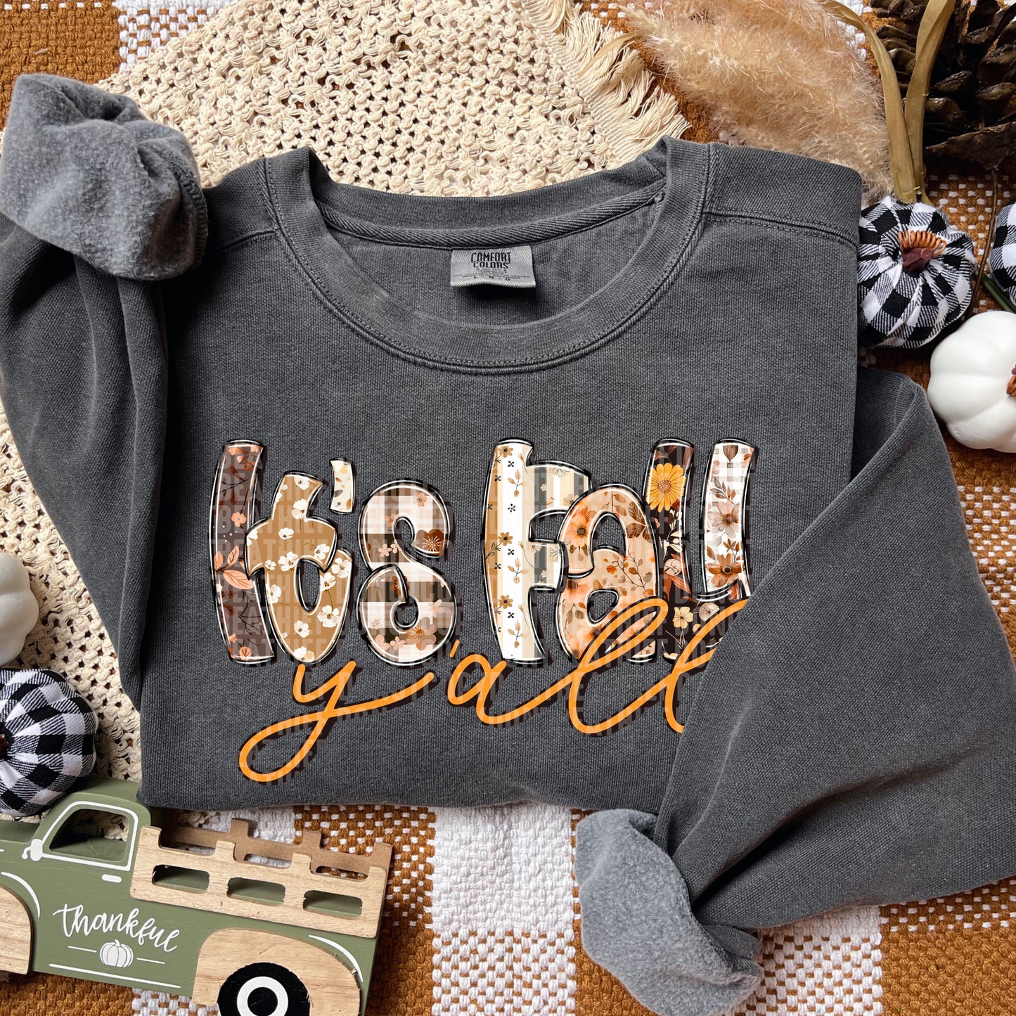 It's Fall Y'all Doodle Letters
