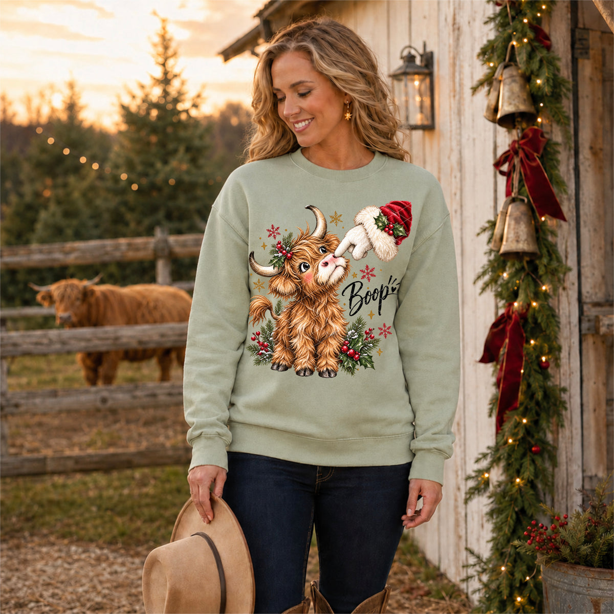 Highland Cow Christmas Boop