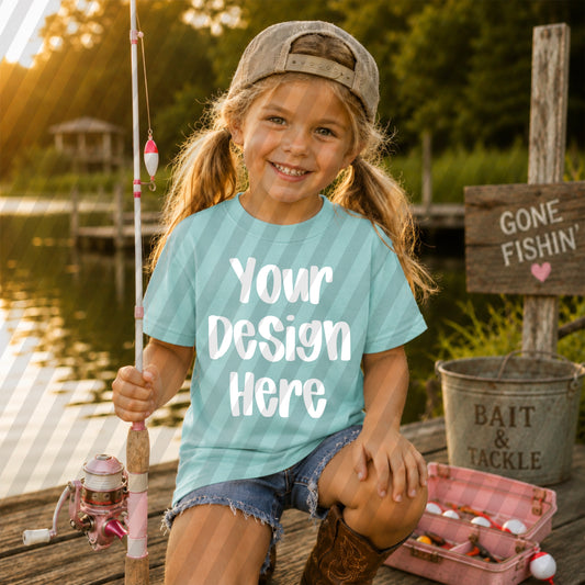 Fishing Girl Island Reef CC